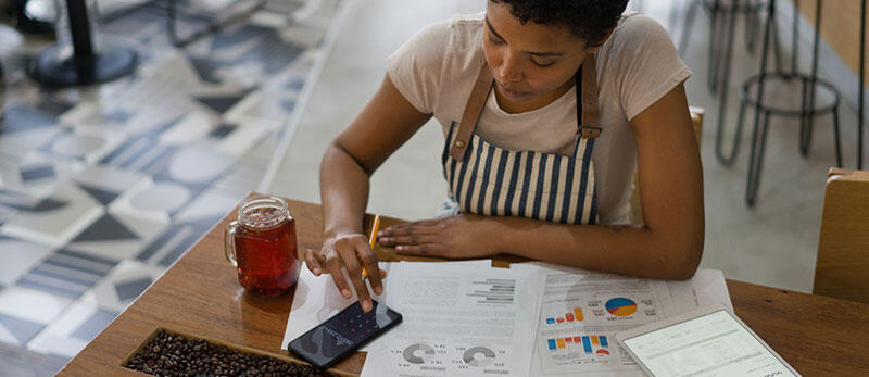 Shaping electronic invoicing policy