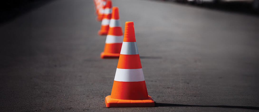 Traffic management under CIS: changing lanes